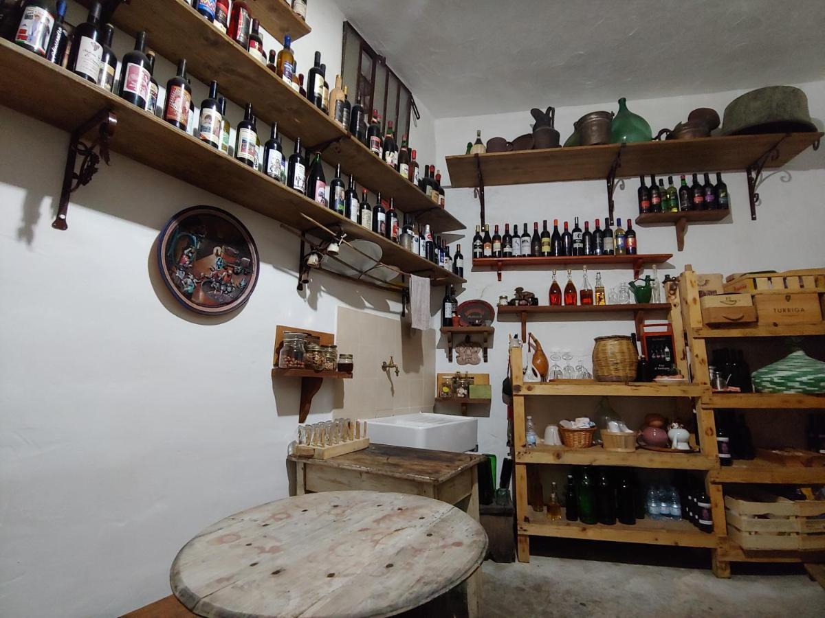 Piccolo Appartamento Al Centro Di Dorgali Ngoại thất bức ảnh